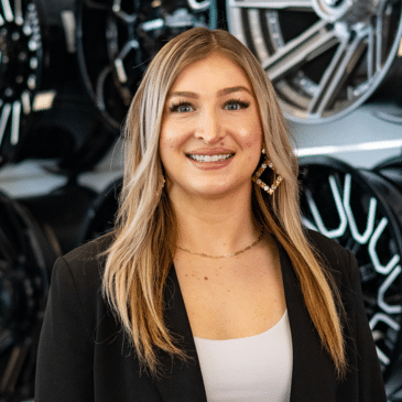 Jade Melnychuk Sales Manager